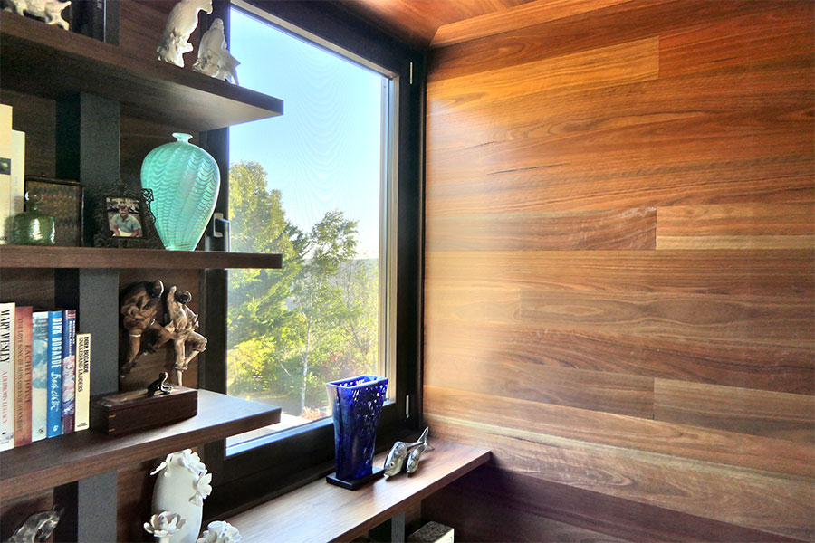 Tilt and turn window