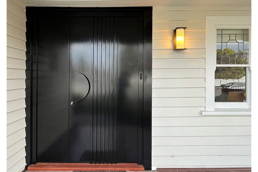 Modern custom made entrance door Modern custom made entrance door